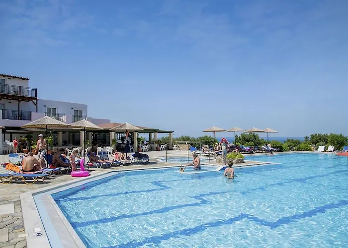 Semiramis Village Hotel