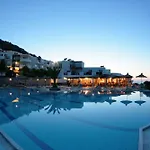 Semiramis Village Отель