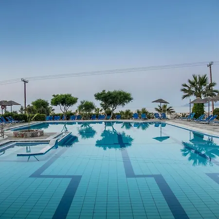 Semiramis Village Szálloda 4*