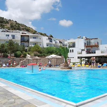 Hotel Semiramis Village