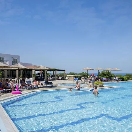 Semiramis Village Szálloda