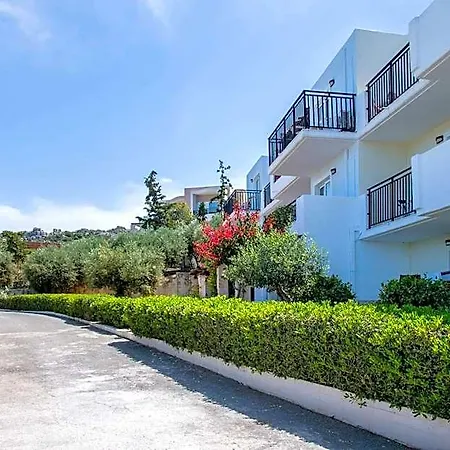 Hotel Semiramis Village