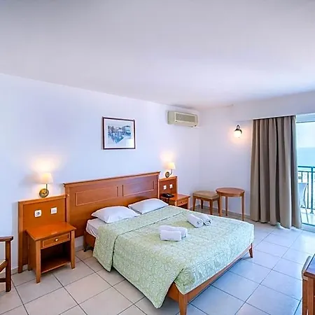 Semiramis Village Hotel