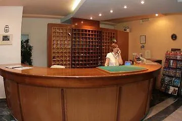 호텔 Semiramis Village 헐소니소스