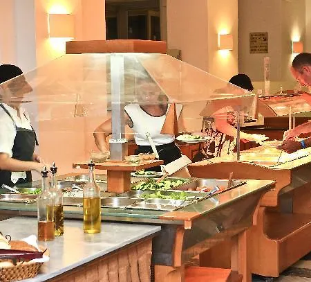 Semiramis Village 헐소니소스