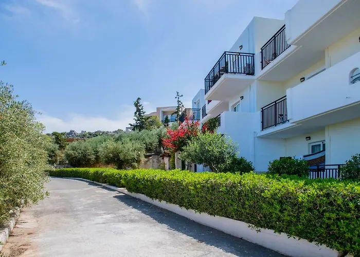 Semiramis Village 4*