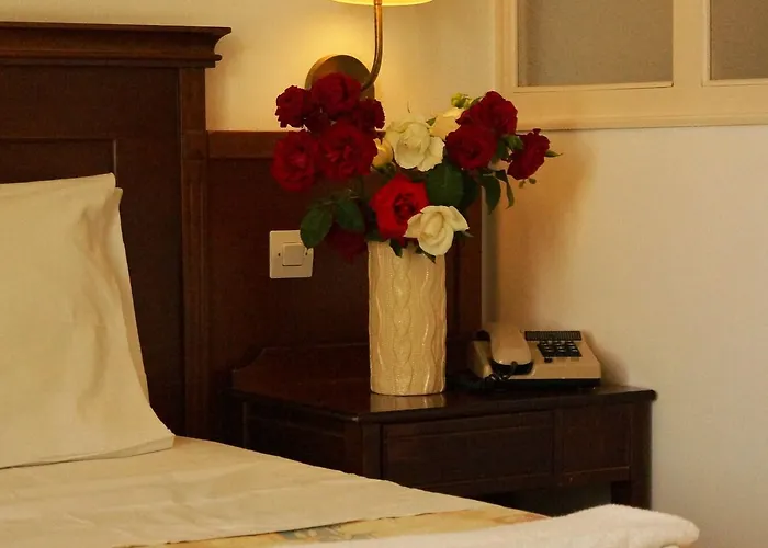 Hotel Semiramis Village